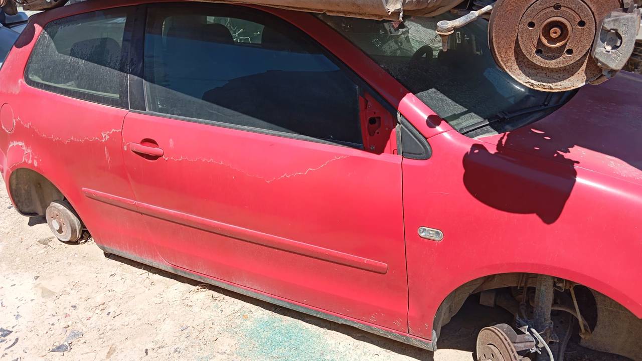 ELEVALUNAS DELANTERO DERECHO