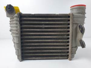 INTERCOOLER 8L9145806B AUDI TT (8N3/8N9) Autodesguaces Alicante