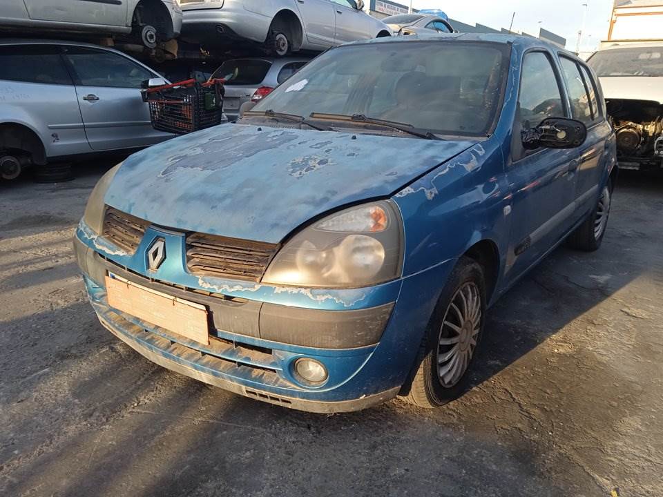 RENAULT CLIO II FASE II (B/CB0) (2001 - 2005)