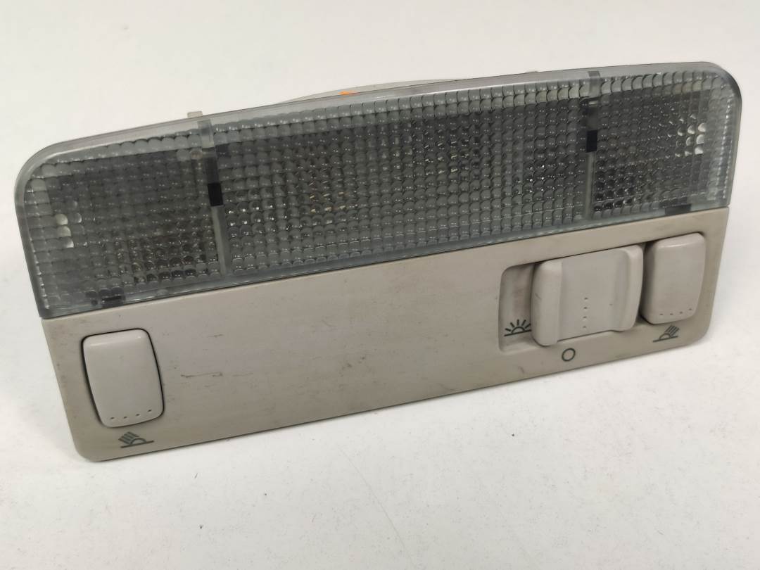 LUZ INTERIOR - 3BO947105SB - VOLKSWAGEN - PASSAT BERLINA (3B2)