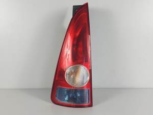 PILOTO TRASERO IZQUIERDO 8200027153 RENAULT ESPACE IV (JK0) Autodesguaces Alicante