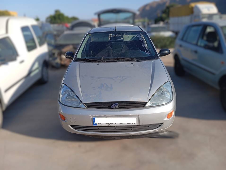 Imagen del vehículo FORD FOCUS BERLINA (CAK)