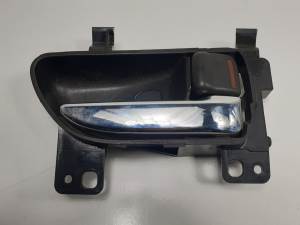 MANETA INTERIOR TRASERA DERECHA SUBARU FORESTER S12 Autodesguaces Alicante
