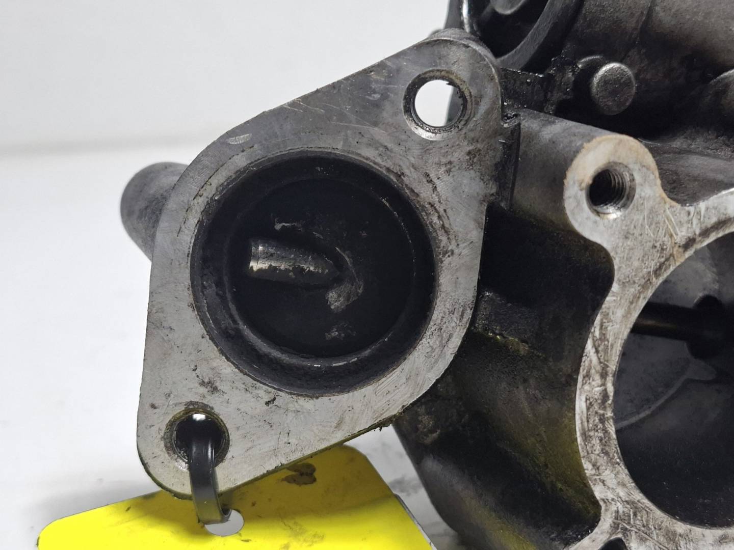 Foto 2 de Valvula EGR Nissan Qashqai+2 (jj10) (2008–2014)