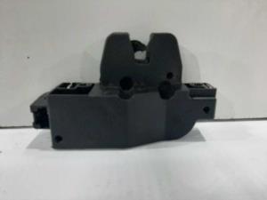 CERRADURA MALETERO / PORTON 9652483180 CITROEN C5 BERLINA Autodesguaces Alicante