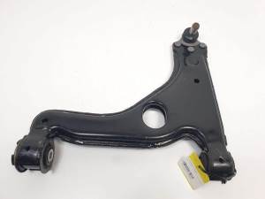 BRAZO SUSPENSION INFERIOR DELANTERO IZQUIERDO OPEL ZAFIRA A Autodesguaces Alicante