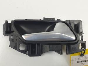 MANETA INTERIOR DELANTERA DERECHA 13484998 OPEL CROSSLAND X Autodesguaces Alicante