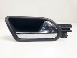 MANETA INTERIOR TRASERA DERECHA 1K4839114B VOLKSWAGEN GOLF V BERLINA (1K1) Autodesguaces Alicante