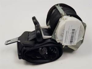 CINTURON SEGURIDAD TRASERO DERECHO A611B68 FORD ECOSPORT (CR6) Autodesguaces Alicante