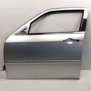 PUERTA DELANTERA IZQUIERDA CHRYSLER 300 C Autodesguaces Alicante