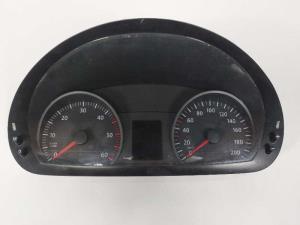 CUADRO INSTRUMENTOS A9069011800 VOLKSWAGEN CRAFTER CAJA CERRADA Autodesguaces Alicante