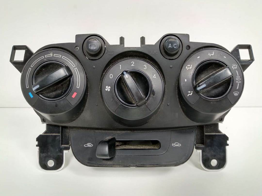 Heater / AC control panel - MAZDA - 2 LIM. (DE)