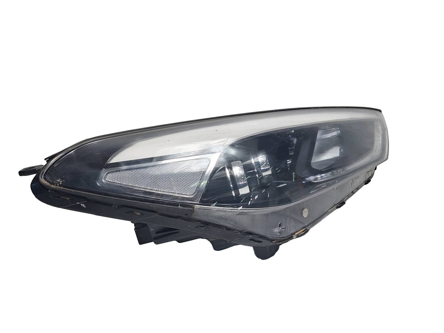 Foto 2 de Faro Derecho Hyundai Tucson (2015)