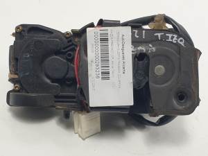 CERRADURA PUERTA TRASERA IZQUIERDA MAZDA PREMACY (CP) Autodesguaces Alicante