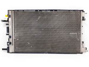 CONDENSADOR / RADIADOR AIRE ACONDICIONADO 13330217 OPEL INSIGNIA BERLINA Autodesguaces Alicante