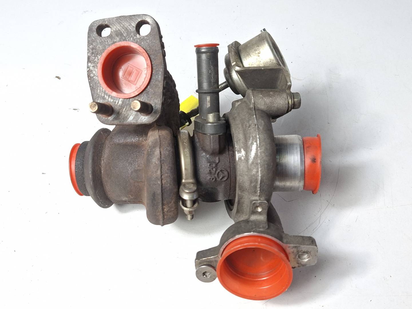 Foto 2 de Turbocompresor Citroen C4 Berlina (2004–2010)