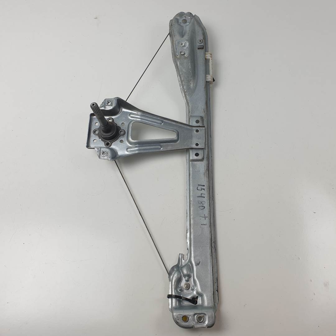 ELEVALUNAS TRASERO IZQUIERDO - 8200291154B - RENAULT - CLIO III