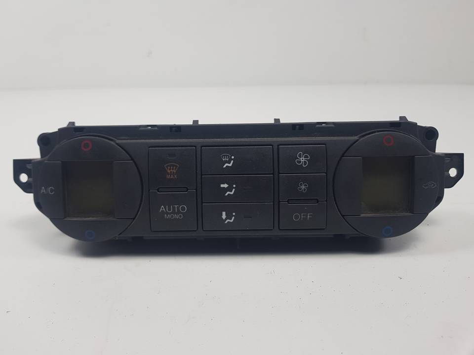 MANDO CLIMATIZADOR 6N4T18C612AC FORD FOCUS BERLINA (CAP) Autodesguaces Alicante