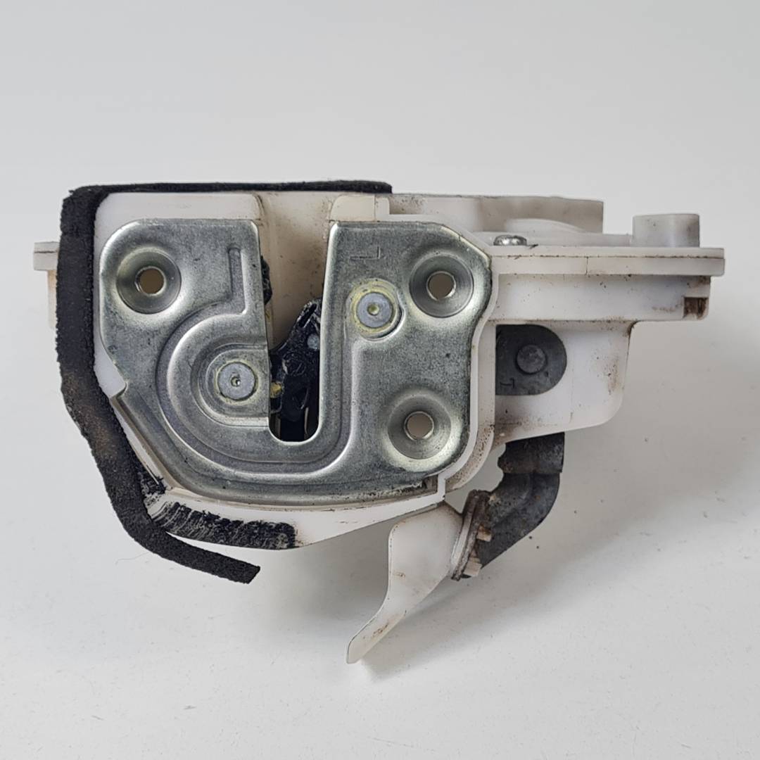 CERRADURA PUERTA DELANTERA IZQUIERDA - MAZDA - 6 LIM. (GH)