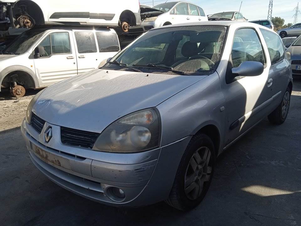 RENAULT CLIO II FASE II (B/CB0) (2001 - 2005)