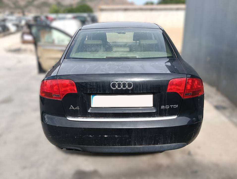 AUDI A4 BERLINA