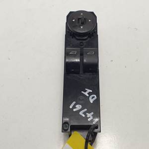 MANDO ELEVALUNAS DELANTERO IZQUIERDO DT1T14A132FA FORD FOCUS LIM. Autodesguaces Alicante
