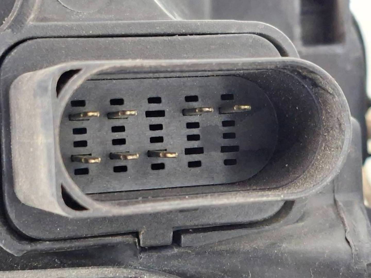 Foto 5 de Faro Izquierdo Ford Focus Berlina (cap) (2004–2007)