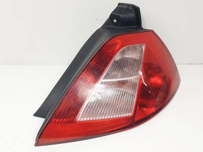 PILOTO TRASERO DERECHO 8200073237 RENAULT MEGANE II BERLINA 5P Autodesguaces Alicante