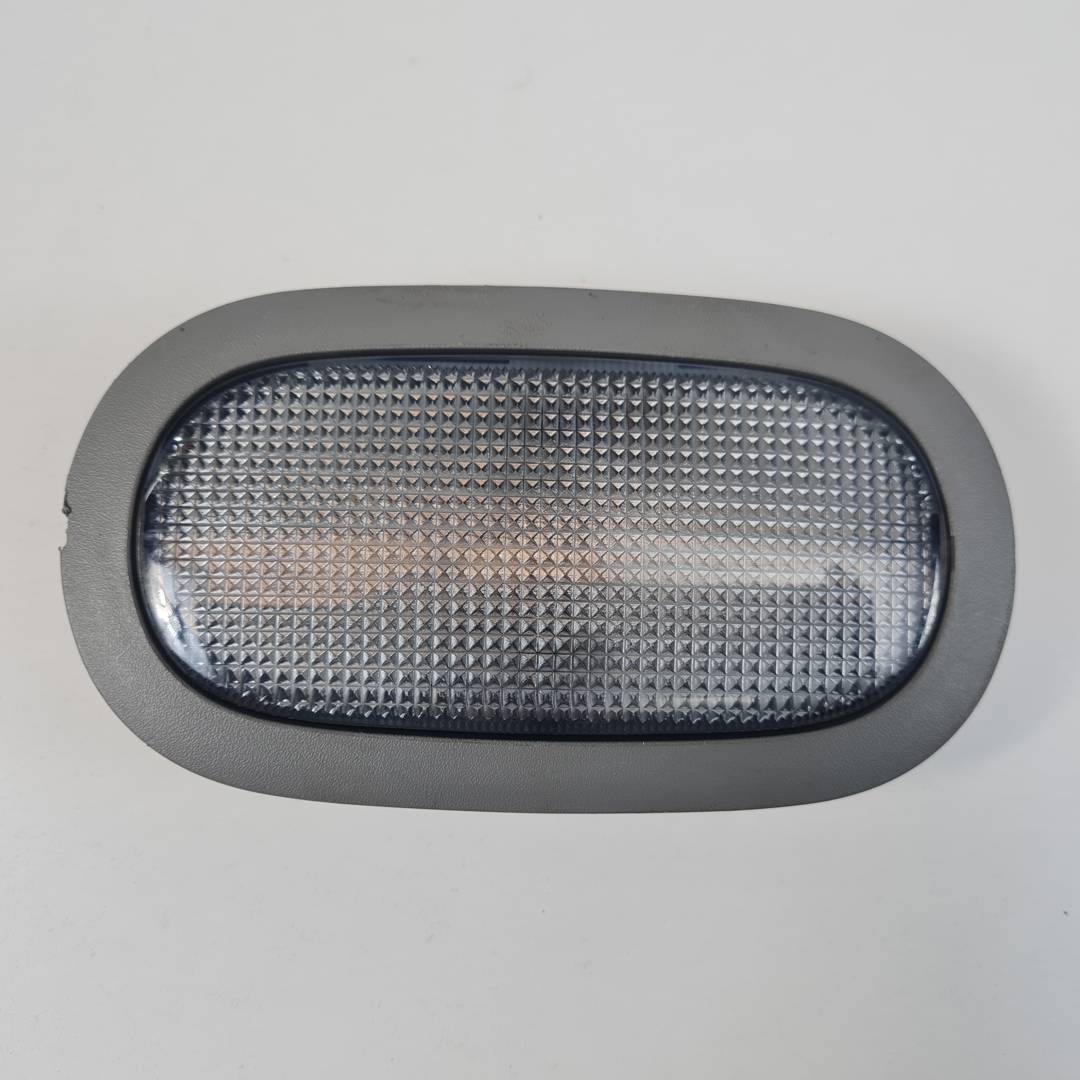 LUZ INTERIOR - 7700410612 - RENAULT - TRAFIC CAJA CERRADA (AB 4.01)