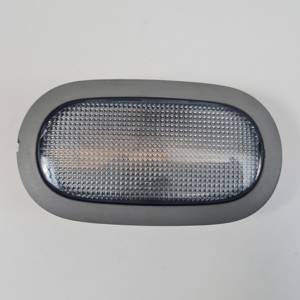 LUZ INTERIOR 7700410612 RENAULT TRAFIC CAJA CERRADA (AB 4.01) Autodesguaces Alicante