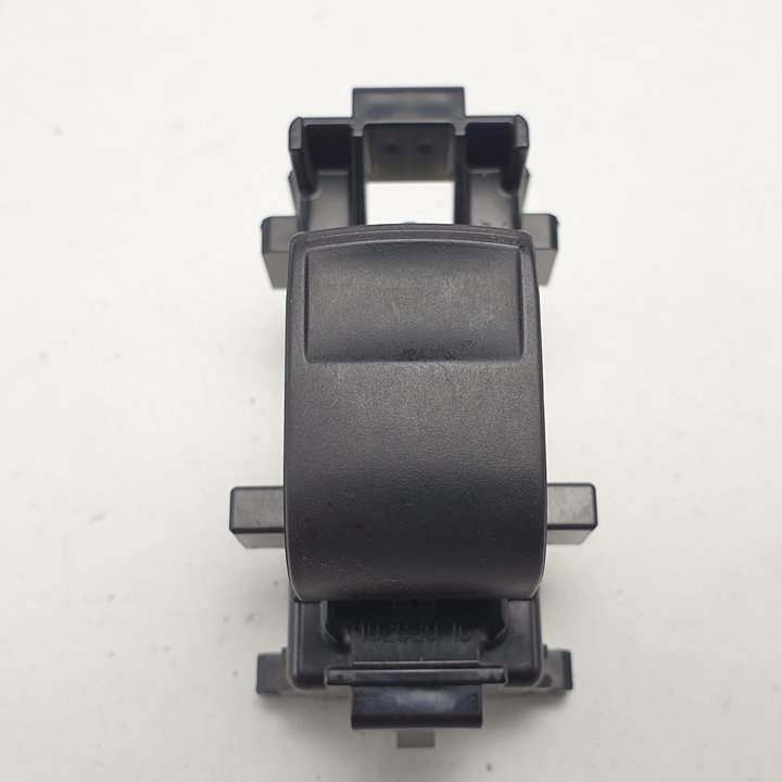 MANDO ELEVALUNAS TRASERO DERECHO - 19282916 - TOYOTA - RAV 4 (A4)