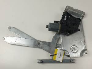 ELEVALUNAS DELANTERO DERECHO 0130822478 RENAULT MEGANE III SPORT TOURER Autodesguaces Alicante