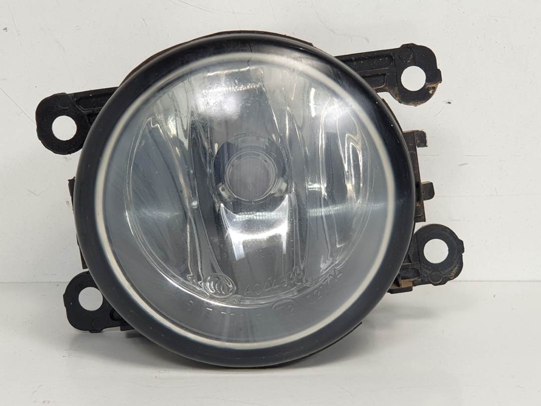 FARO ANTINIEBLA IZQUIERDO - 8200074008 - RENAULT - MEGANE III COUPÉ-CABRIO