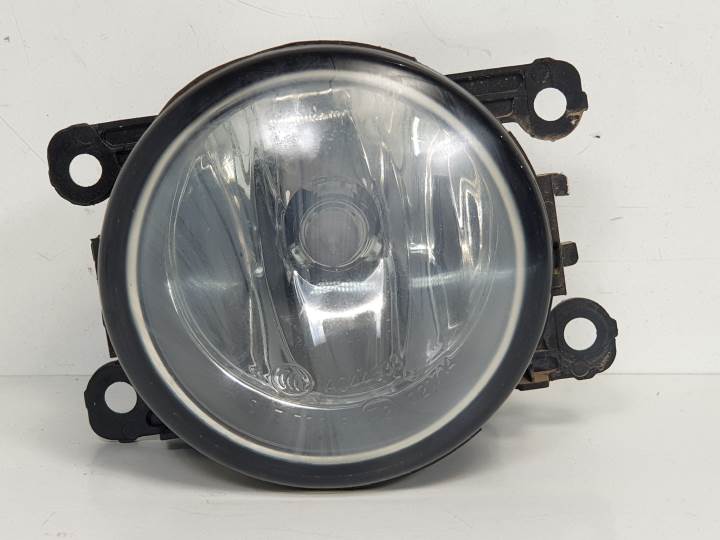 FARO ANTINIEBLA IZQUIERDO 8200074008 RENAULT MEGANE III COUPÉ-CABRIO Autodesguaces Alicante