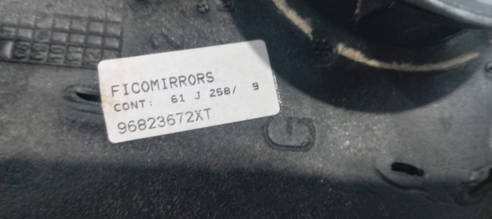 RETROVISOR IZQUIERDO
