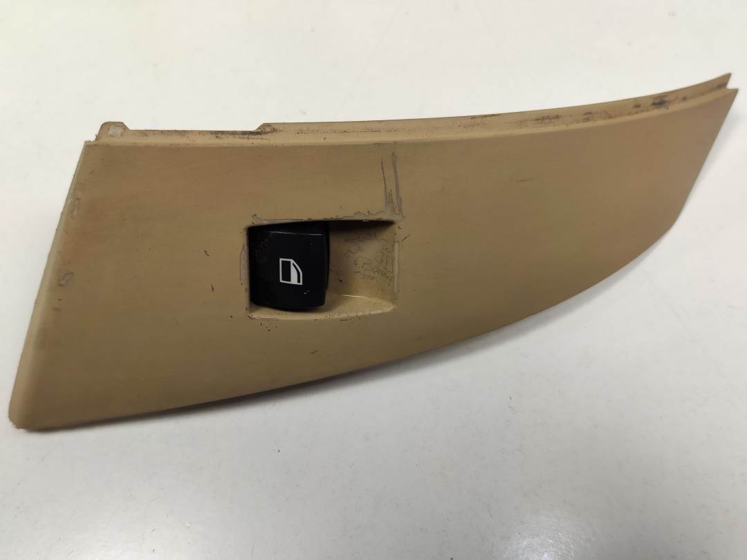 MANDO ELEVALUNAS TRASERO DERECHO - 6940326A1 - BMW - SERIE 5 TOURING (E61)