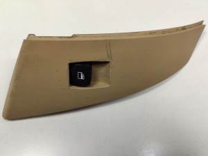 MANDO ELEVALUNAS TRASERO DERECHO 6940326A1 BMW SERIE 5 TOURING (E61) Autodesguaces Alicante