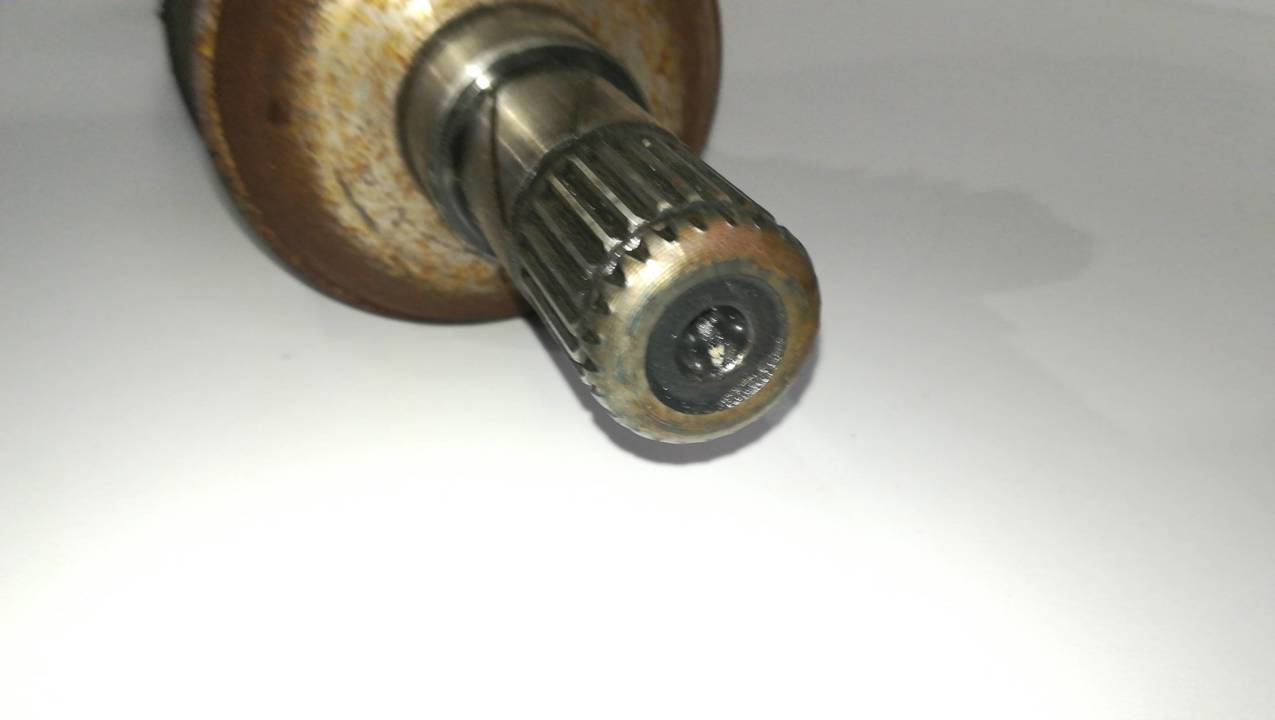 TRANSMISION DELANTERA IZQUIERDA