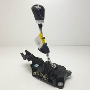 PALANCA CAMBIO 8M5R7C453BK FORD FOCUS LIM. (CB4) Autodesguaces Alicante