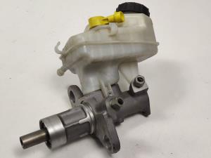 BOMBA FRENO 03350890241 OPEL INSIGNIA SPORTS TOURER Autodesguaces Alicante