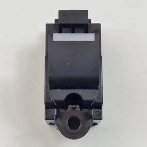 MANDO ELEVALUNAS TRASERO DERECHO LAND ROVER DISCOVERY SPORT Autodesguaces Alicante
