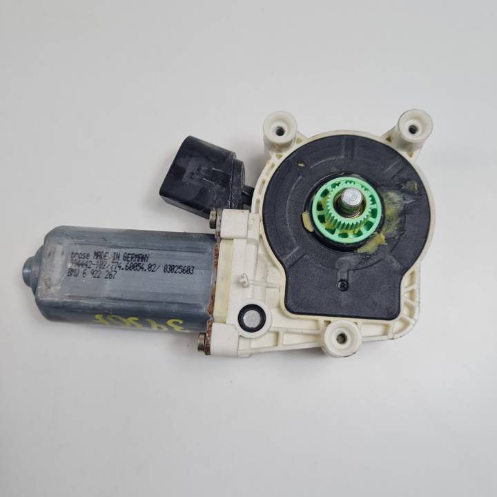 MOTOR ELEVALUNAS DELANTERO IZQUIERDO 6922267 BMW SERIE 5 TOURING (E61) Autodesguaces Alicante