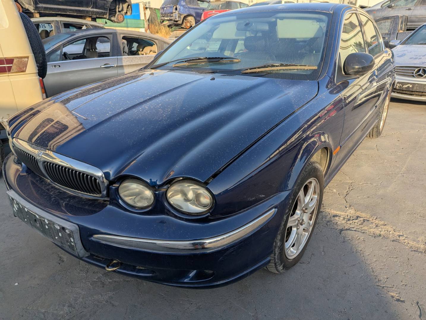 JAGUAR X-TYPE (X400) (2001 - 2010)