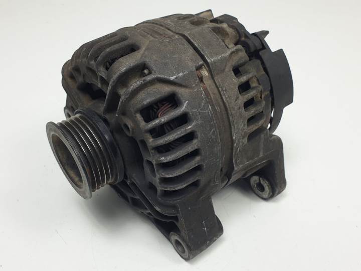 ALTERNADOR 55556068 OPEL CORSA C (F68) Autodesguaces Alicante