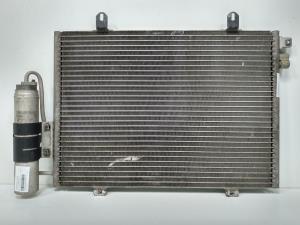 CONDENSADOR / RADIADOR AIRE ACONDICIONADO 7700414103E RENAULT CLIO II FASE I (B/CBO) Autodesguaces Alicante