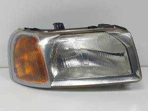 FARO DERECHO LAND ROVER FREELANDER (LN) Autodesguaces Alicante