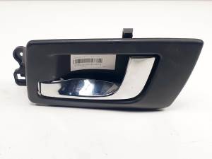 MANETA INTERIOR TRASERA IZQUIERDA 25759728 CADILLAC CTS Autodesguaces Alicante