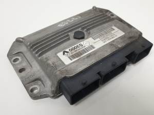 CENTRALITA MOTOR UCE 8200509516 RENAULT MEGANE II BERLINA 5P Autodesguaces Alicante