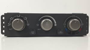 MANDO CLIMATIZADOR MR958006 MITSUBISHI MONTERO (V60/V70) Autodesguaces Alicante