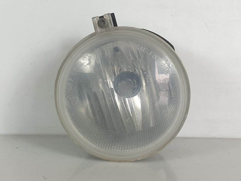 FARO ANTINIEBLA DERECHO - 61A18080164 - DODGE - CARAVAN (RG)